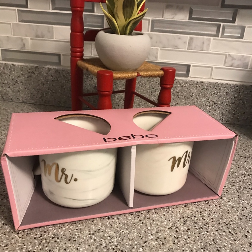 bebe Mr. and Mrs. Matching Wedding Mugs